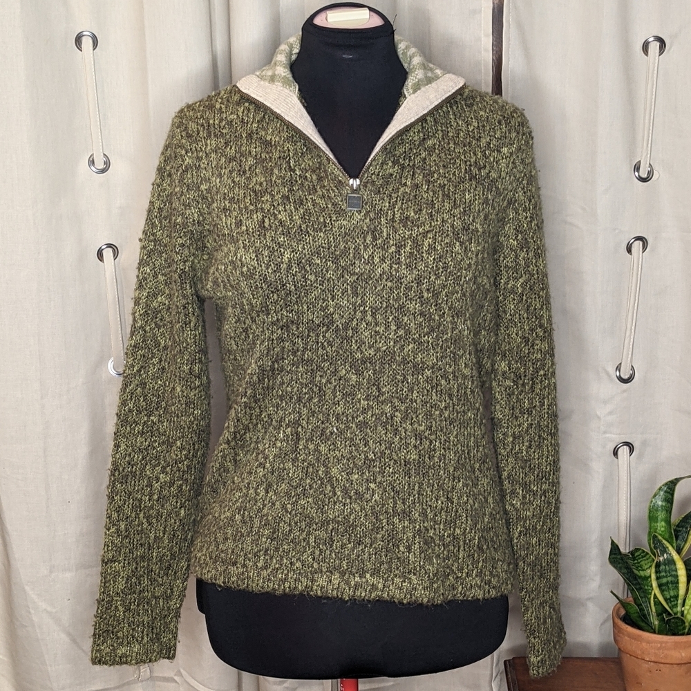 Woolrich fuzzy green knit quarter zip sweater Medium
